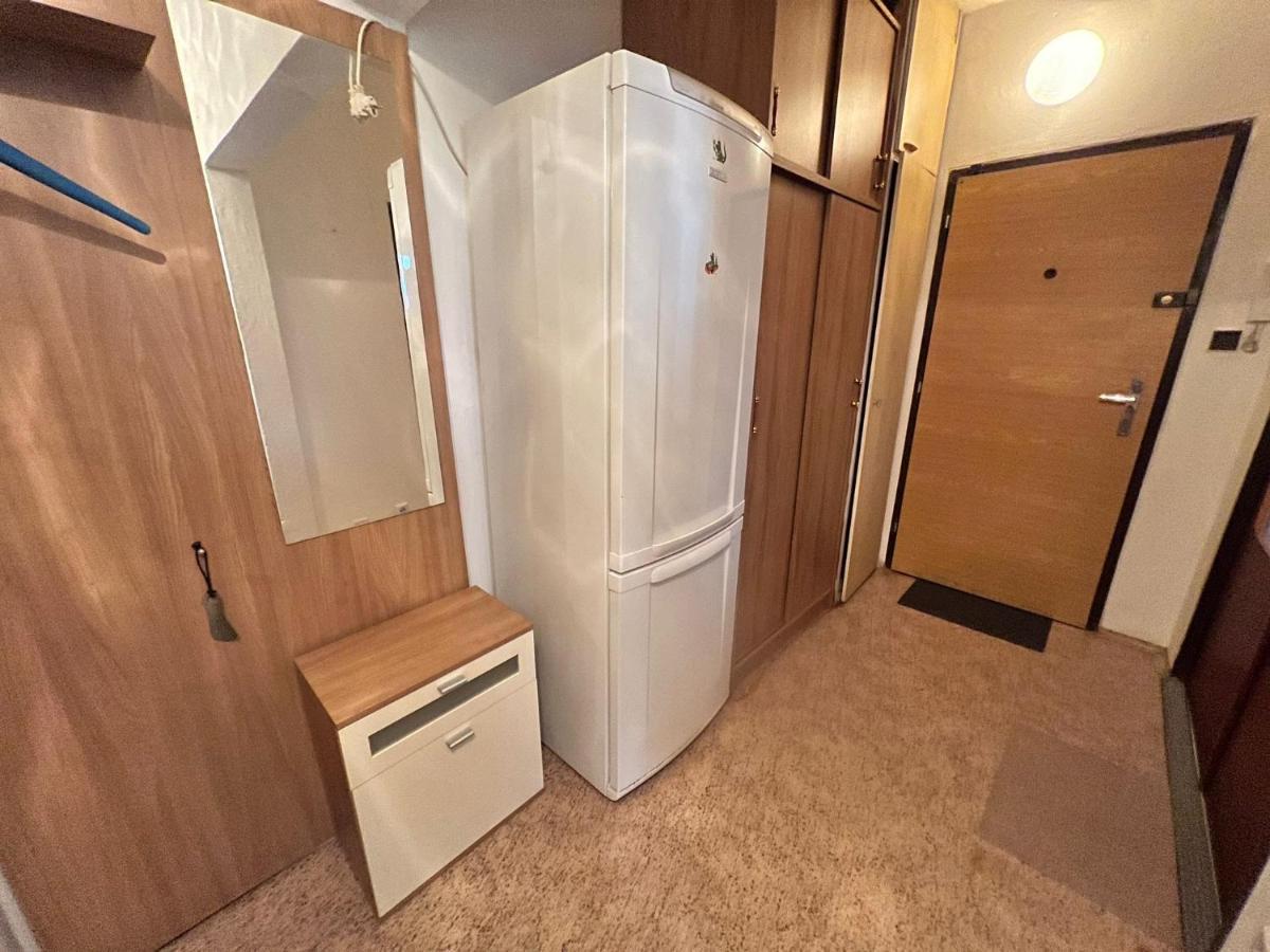 Апартаменты Apartman Solid, Братислава Экстерьер фото